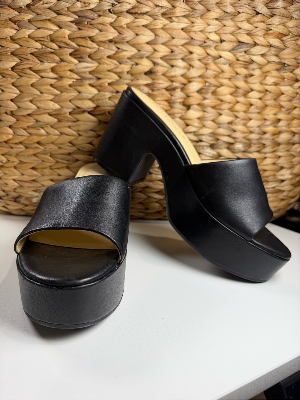 Marc Fisher Forina Black Leather Platform Slide Mules